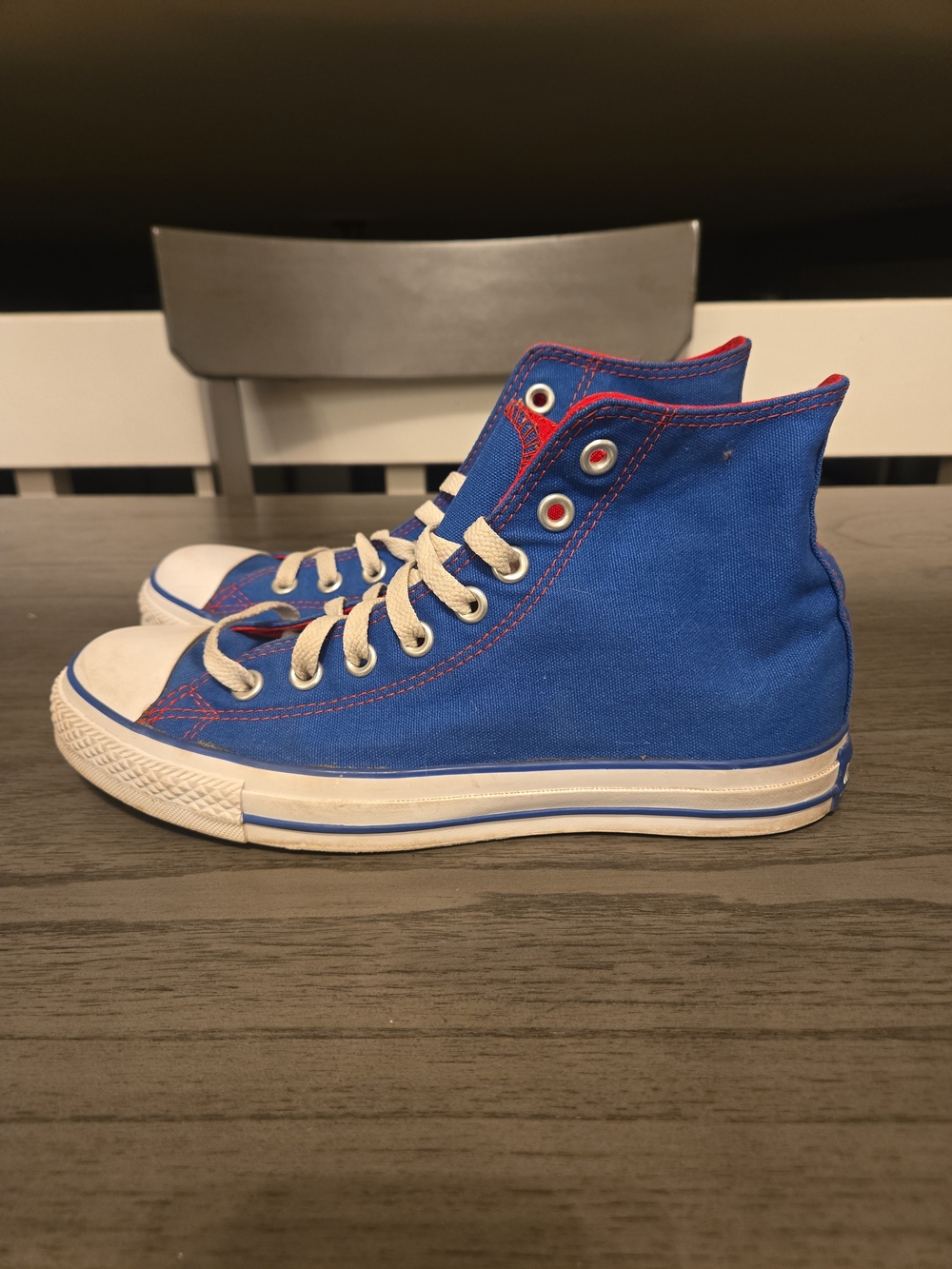 Converse Chuck Taylor All Star Hi High Top Shoes - Navy Blue Red Size 7 Mens 9 W
